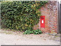 Methergate Hall George VI Postbox