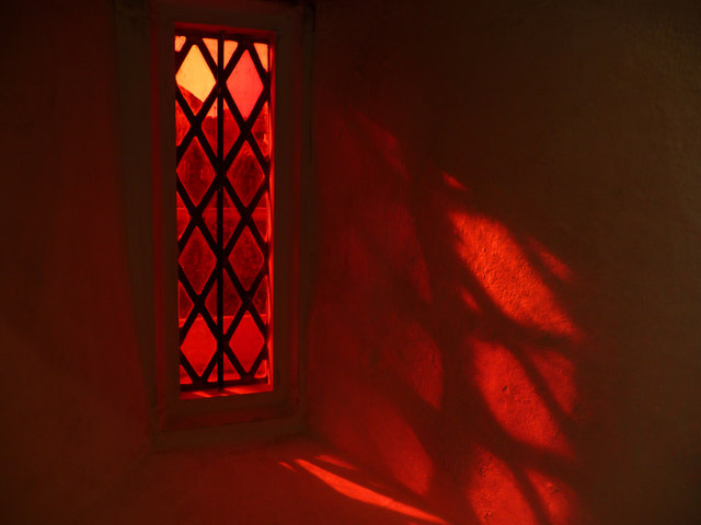 Red window in the Red Chamber, Plas Mawr