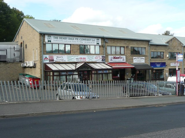 the-denby-dale-pie-company-humphrey-bolton-cc-by-sa-2-0-geograph