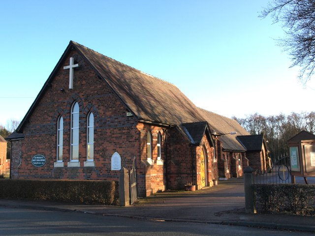 Wesleyan Methodist Midge Hall Leyland © Steve Houldsworth cc-by-sa/2.0 ...