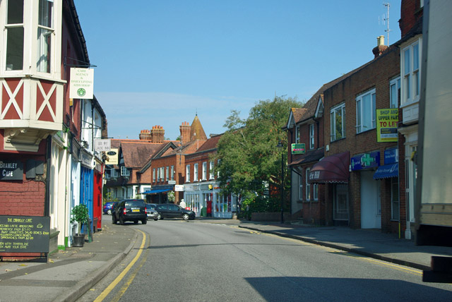 Bramley High Street © Robin Webster :: Geograph Britain and Ireland