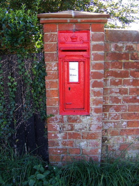 Hemley Victorian Postbox