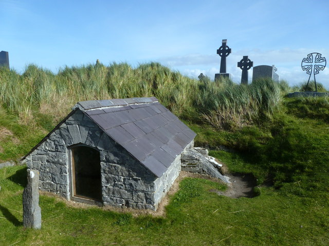 Grave of Chaomháin - Inis Oírr