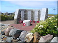 Ness War Memorial, Cros