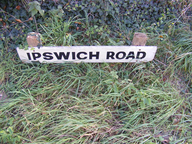 Ipswich Road sign