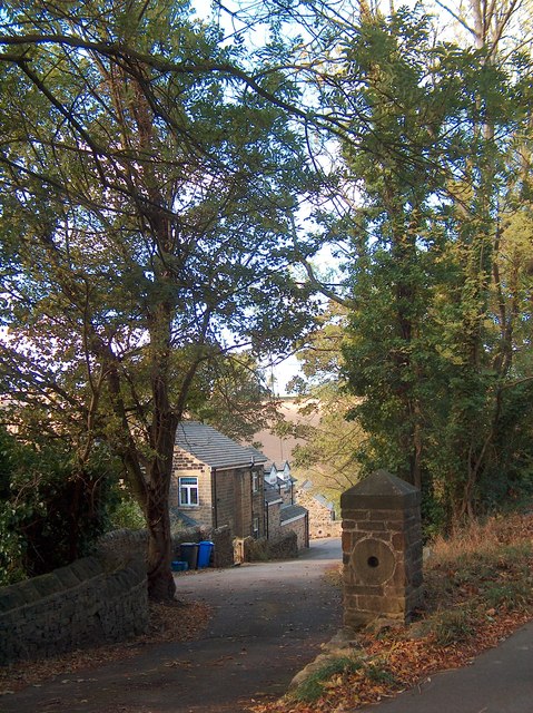 Birley Cottage viewed from Stubbing... © Neil Theasby :: Geograph ...