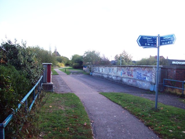 Footbridge over Stairfoot Roundabout © Jonathan Clitheroe cc-by-sa/2.0 ...