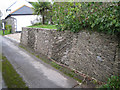 SX8250 : Retaining wall near 'Wheelwrights'  by Robin Stott