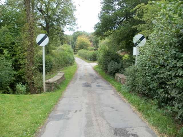 End of 30mph speed limit at the edge of Ewyas Harold