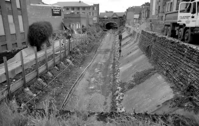 Railway renewal, Belfast (2)