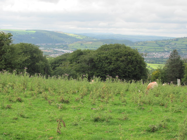 View north from the Rhymney Valley Ridgeway Walk