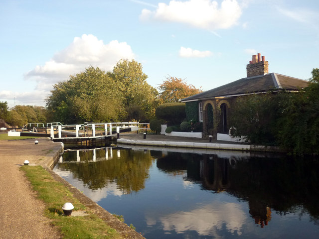 Asylum Lock, Grand Union Canal, Hanwell © Jim Osley :: Geograph Britain ...