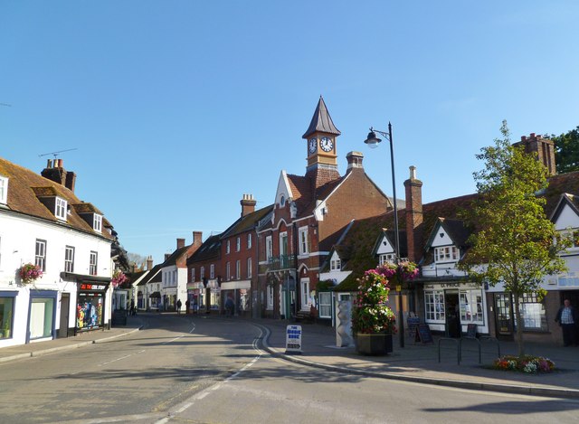 Fordingbridge Town Hall © Mike Faherty :: Geograph Britain and Ireland