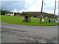 Small concrete structure on the hamlet green, Penyrheol