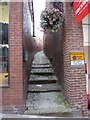 Ginnel off Silver Street, Durham