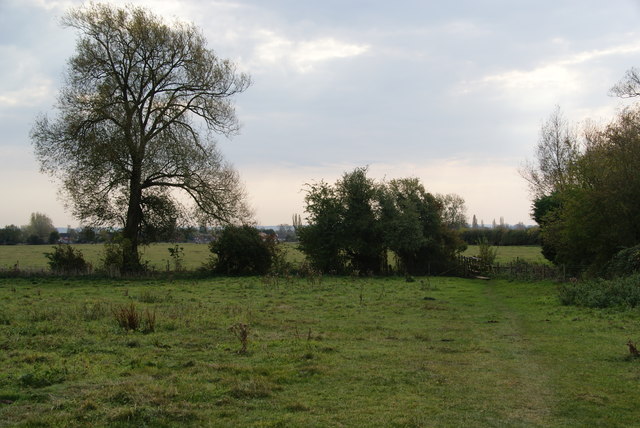 Footpath to Ickford