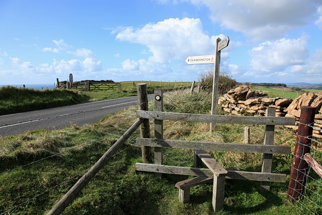 South Dorset Ridgeway crossing the B3157 © Rob Noble :: Geograph ...