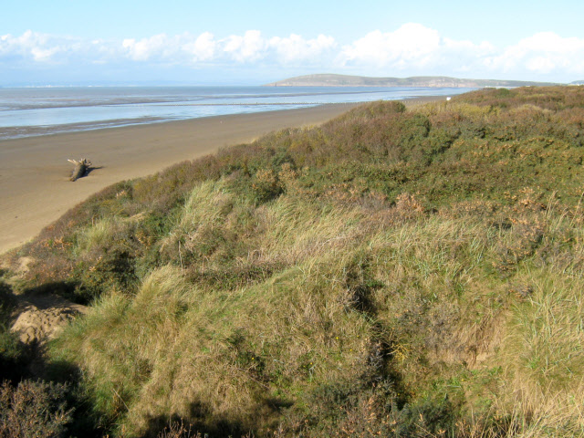 Berrow Sands and dunes © Ken Grainger :: Geograph Britain and Ireland