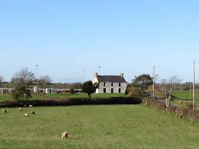 Derelict farmhouse on the western section of Lisnamulligan Road