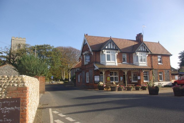 The Street, Weybourne © Stephen McKay :: Geograph Britain and Ireland