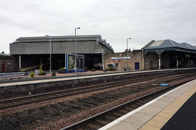 Perth Railway Station © Phil Champion Cc By Sa20 Geograph Britain