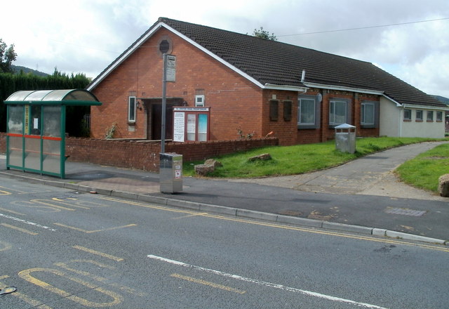 St Cenydd Road Presbyterian Church,... © Jaggery :: Geograph Britain ...