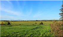 ST7983 : 2011 : Farmland and sky west of Little Badminton by Maurice Pullin