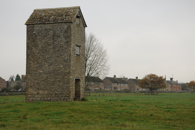 Disused water tower, Fairford