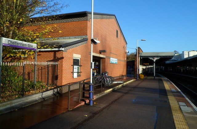Cycle hire shop, Cheltenham Spa railway station