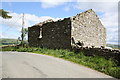 Roofless barn at Gill Edge