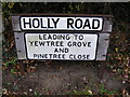 Holly Road sign