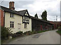 Gwyneira, Llanwnnog