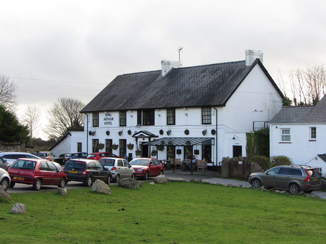 King Arthur Hotel, Reynoldston © Gareth James cc-by-sa/2.0 :: Geograph Britain and Ireland