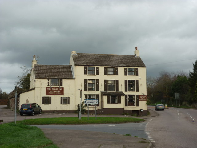 The Globe Inn, Alvington © Ian S :: Geograph Britain and Ireland