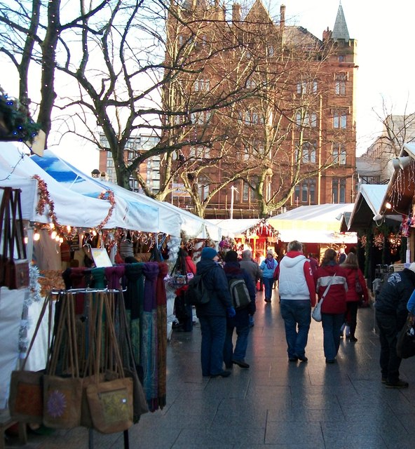 The Christmas Market at Belfast City Hall