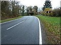 TQ0936 : Sharp bend on the B2128 by Dave Spicer