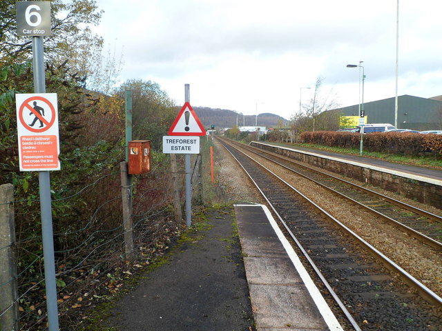 Unusual sign at the NW edge of Taffs Well railway station