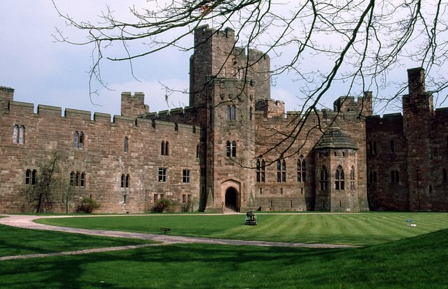 The courtyard of Peckforton Castle