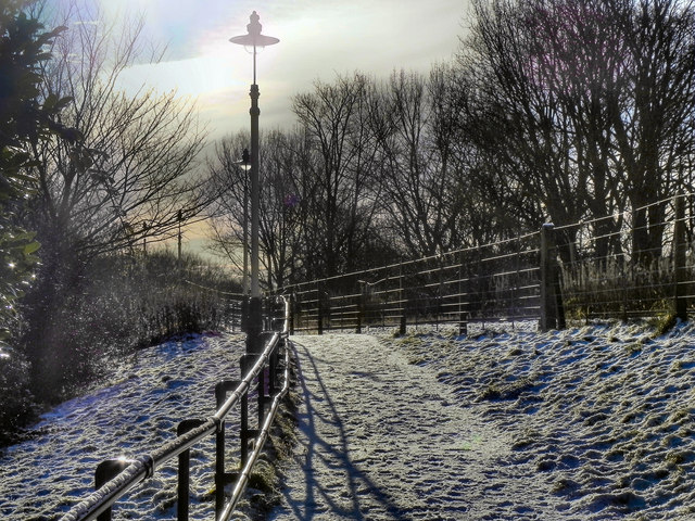 Path to Summerseat Station