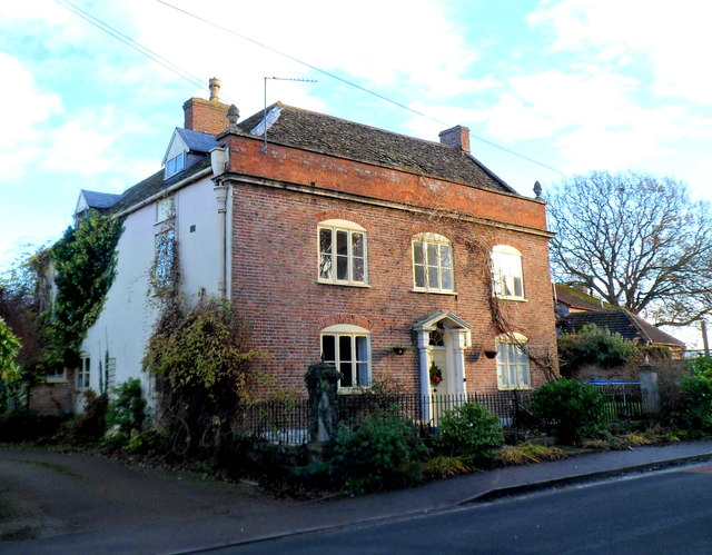 Grade II listed Churchend Farmhouse, Slimbridge