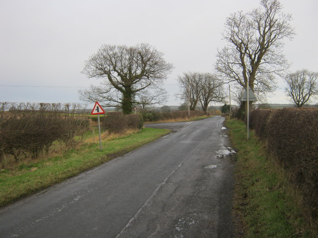 Ulnaby Lane with minor road to the west