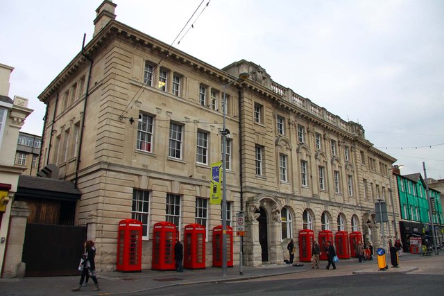 The post office on Abingdon Street © Steve Daniels :: Geograph Britain