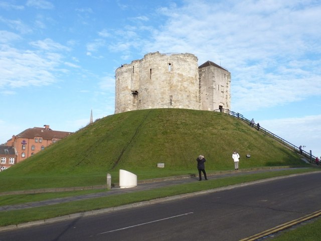 York: Cliffords Tower