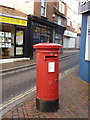 Ringwood: postbox № BH24 1, Market Place