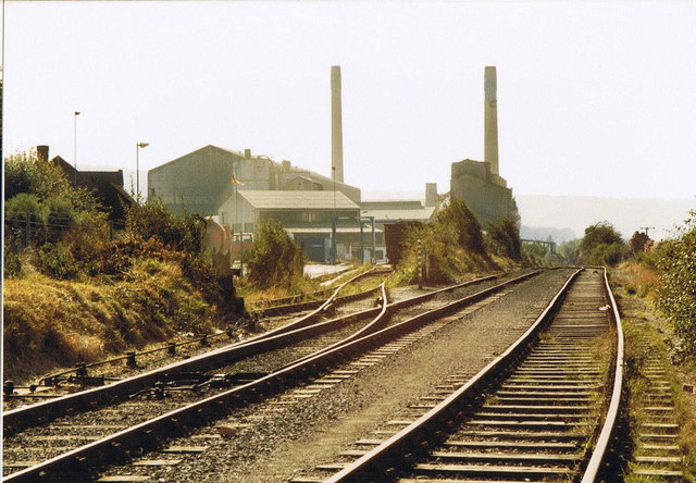 Chinnor Cement Works © Colin Blundell :: Geograph Britain and Ireland
