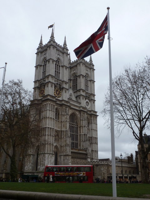 London: bus outside Westminster Abbey