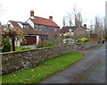 Heneage Lane houses, Falfield