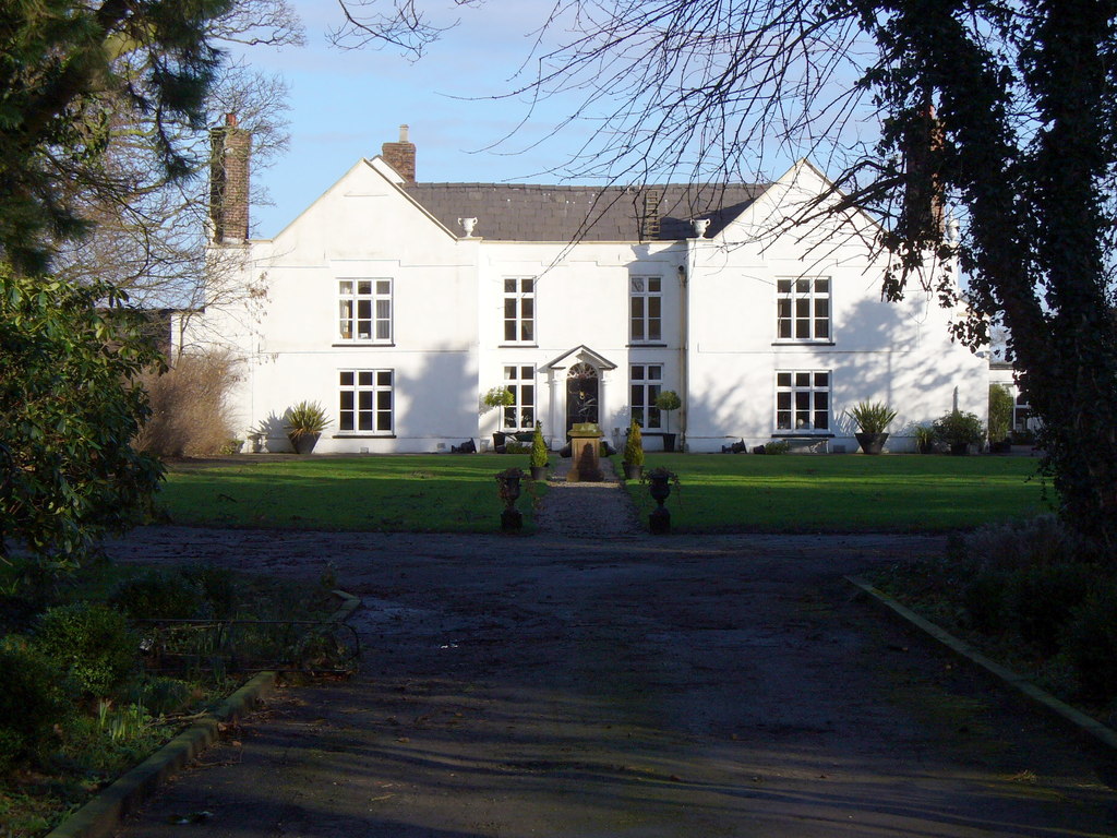 Hassall Hall © Howard Lawton Cc-by-sa 2.0 :: Geograph Britain And Ireland