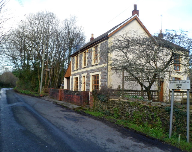 Glan-yr-afon, Willowford Road © Jaggery :: Geograph Britain and Ireland