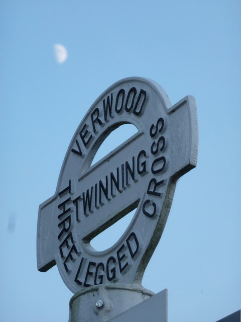 Verwood: detail of twinning signpost finial